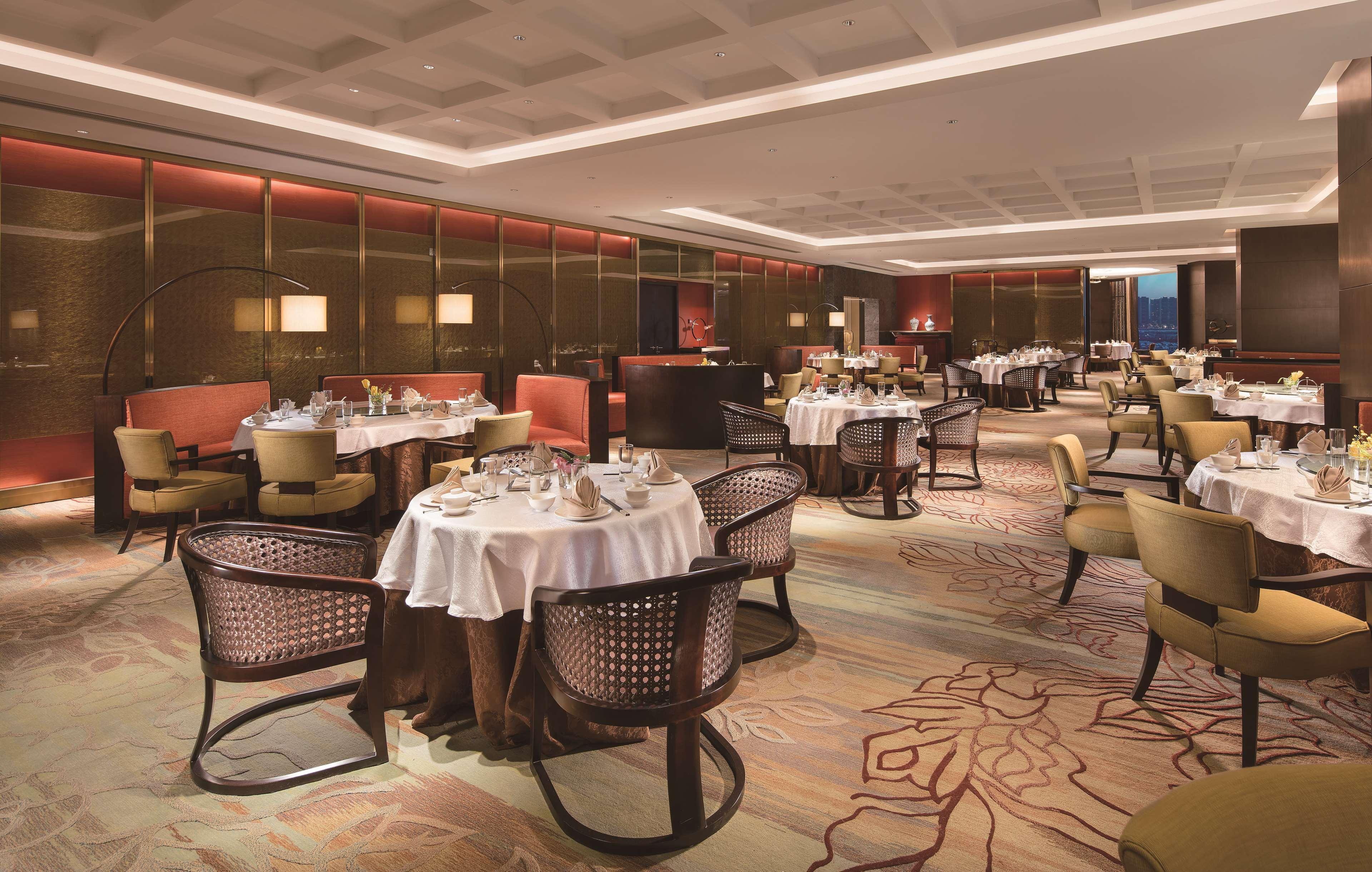 Hilton Shenyang Hotel Екстериор снимка