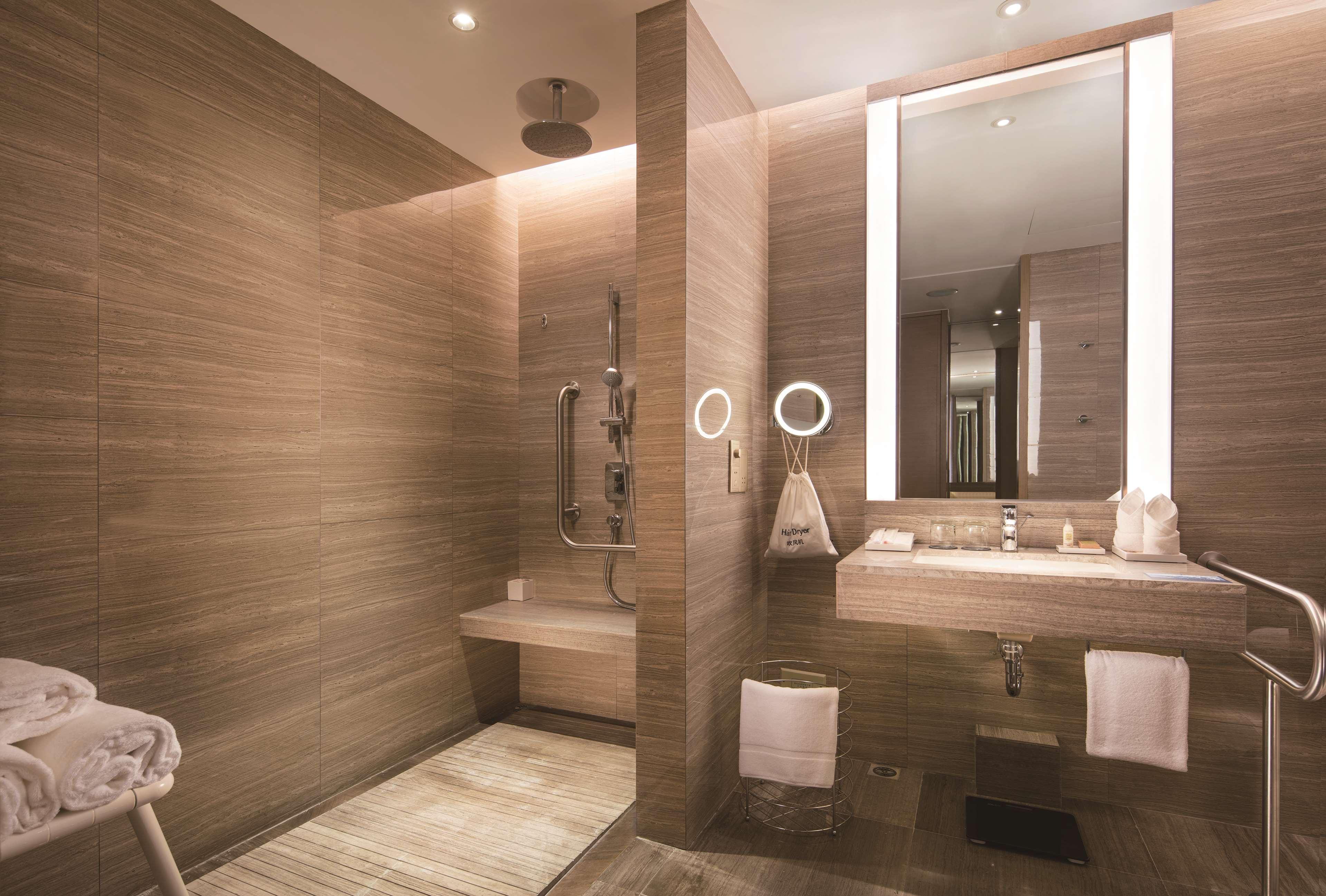 Hilton Shenyang Hotel Екстериор снимка