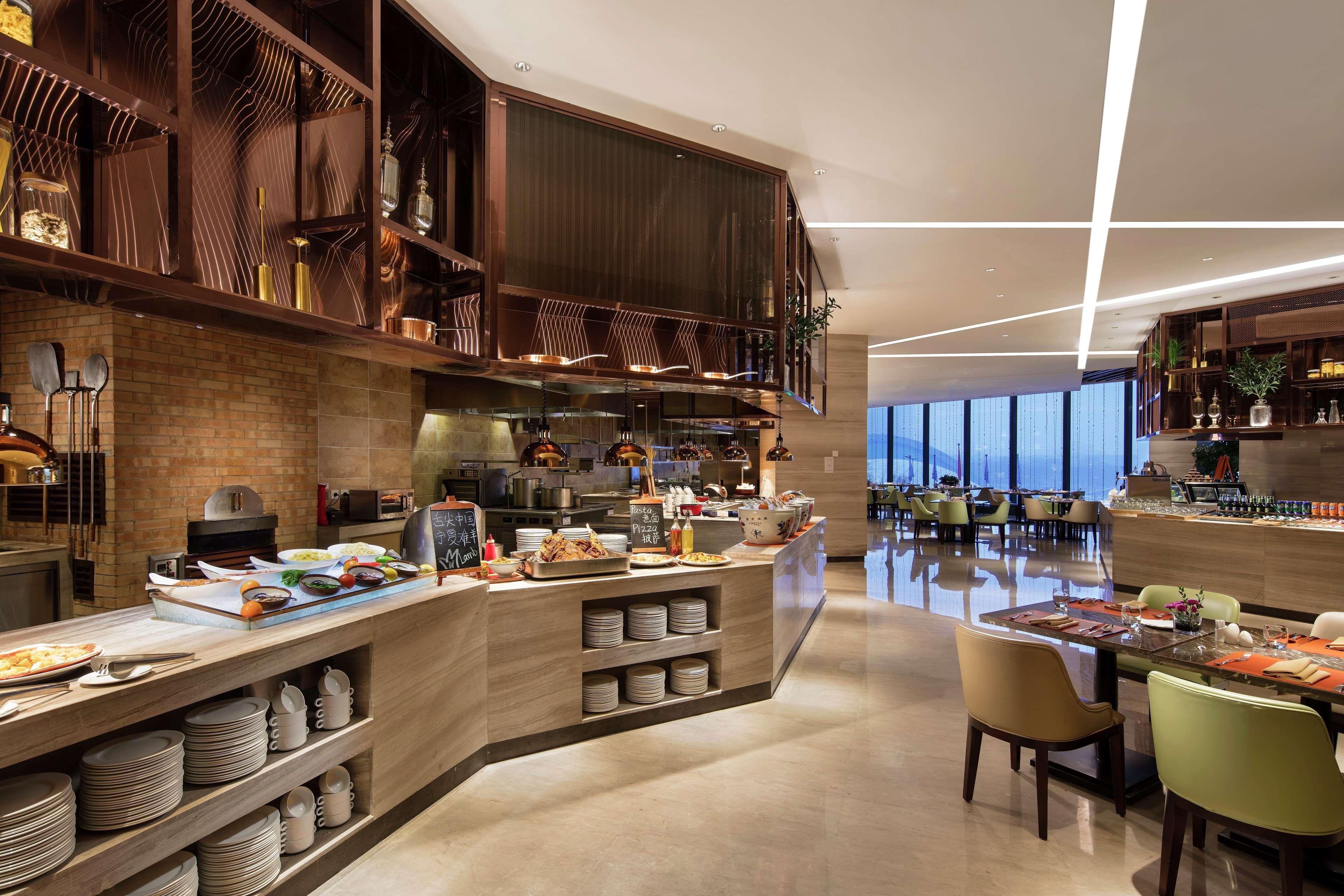 Hilton Shenyang Hotel Екстериор снимка